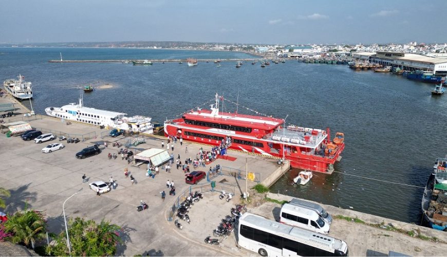 Ferry Port Phan Thiet to Phu Quy
