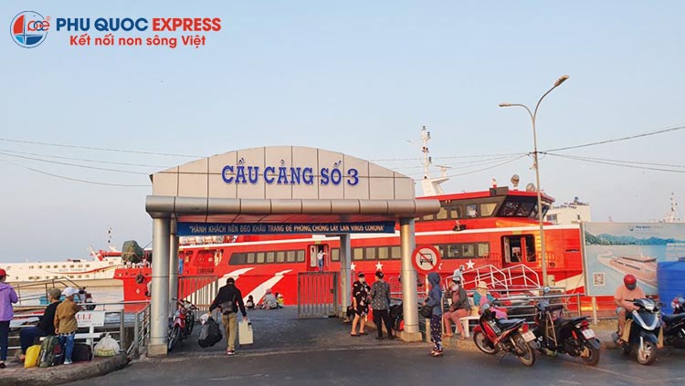 FERRY PORT RACH GIA -PHU QUOC