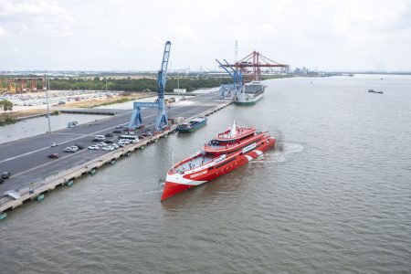 CẢNG TÀU SÀI GÒN ĐI CÔN ĐẢO